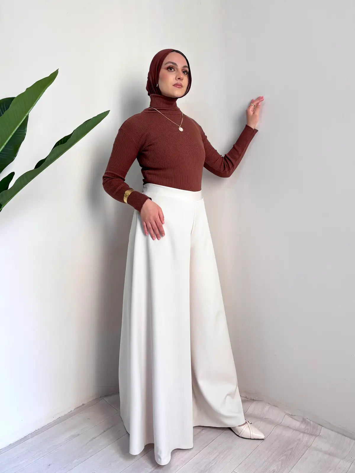Rosalyn Trousers – Made in Shahin